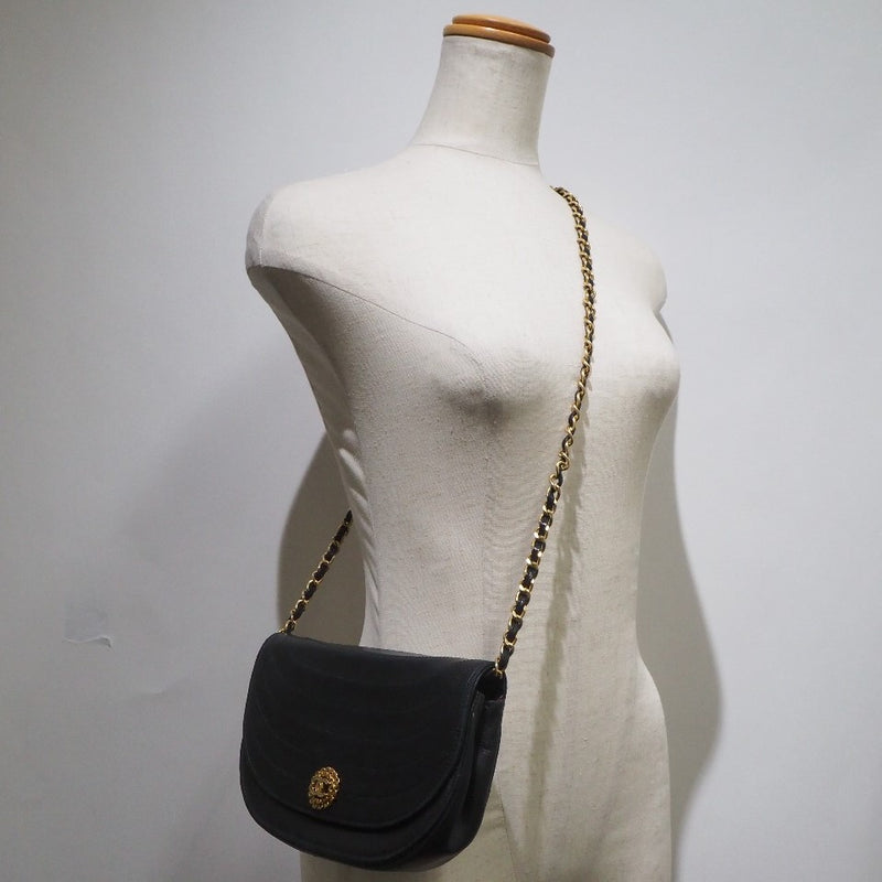 [CHANEL] Chanel Semi -moon chain shoulder calf black ladies shoulder bag