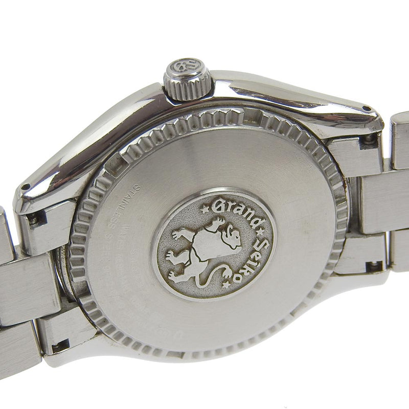 【SEIKO】セイコー
 グランドセイコー 9F62-0A10 ステンレススチール シルバー クオーツ アナログ表示 メンズ シルバー文字盤 腕時計