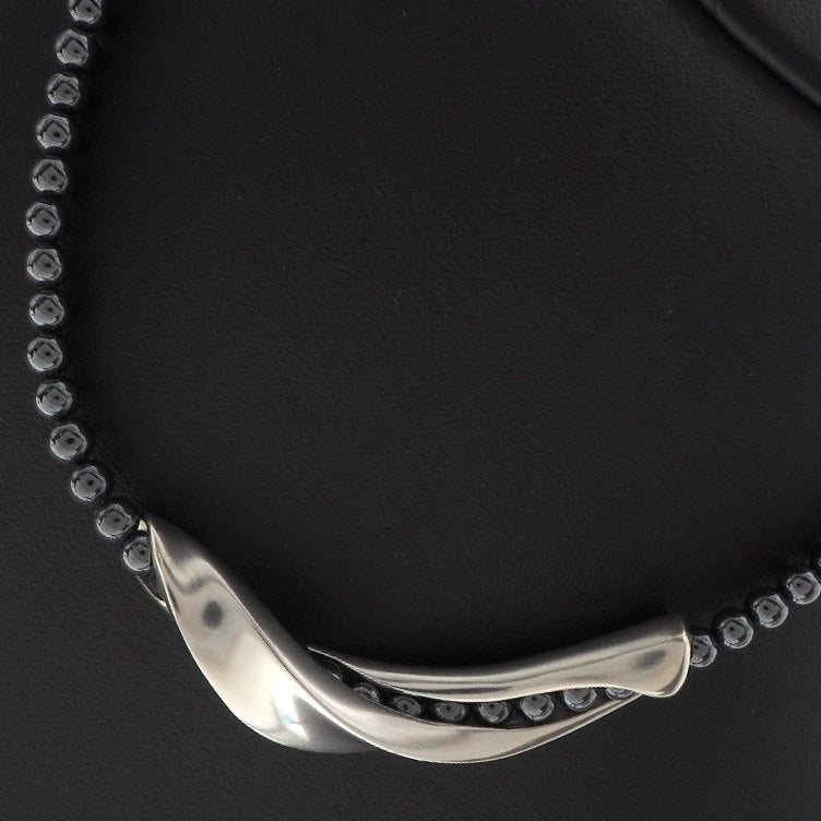 [Georg JENSEN] Georgen Gensen Hanshansen Wave Silver 925 × Hematite Silver Ladies Necklace A+Rank