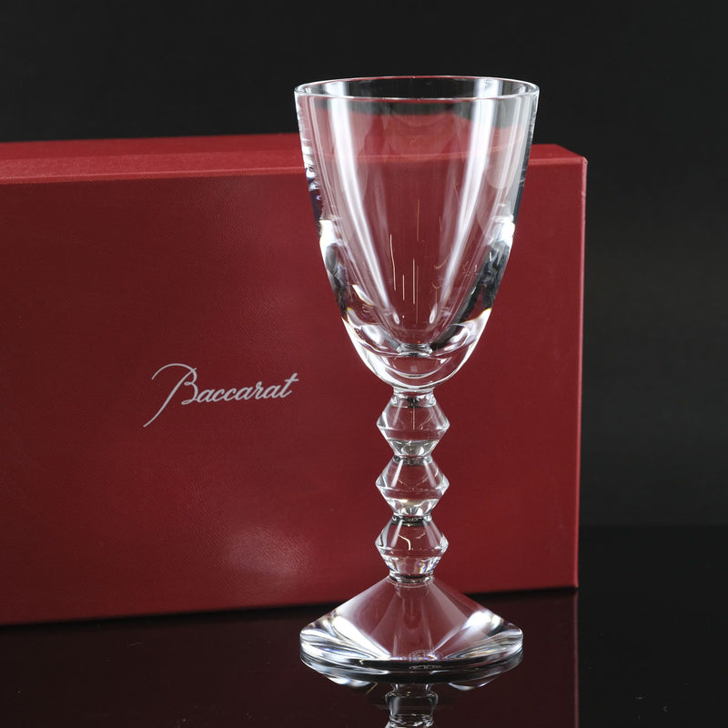 【Baccarat】バカラ
 ベガ ワイングラス×1 H18cm 1365102 食器
 クリスタル クリア 食器
Sランク