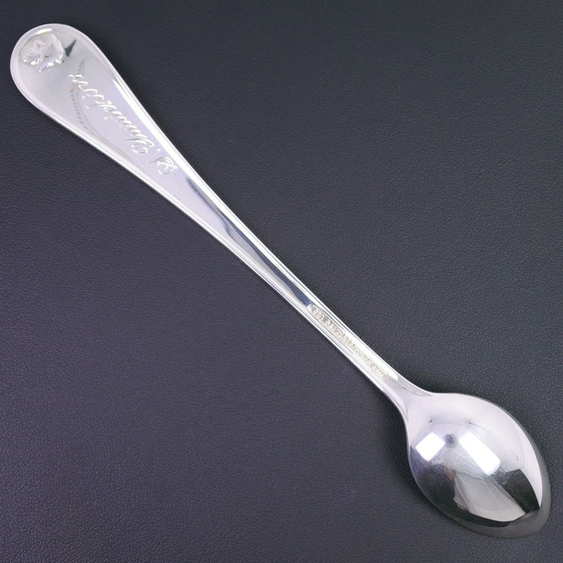 Elsa Peretti® Open Heart feeding spoon in sterling silver.