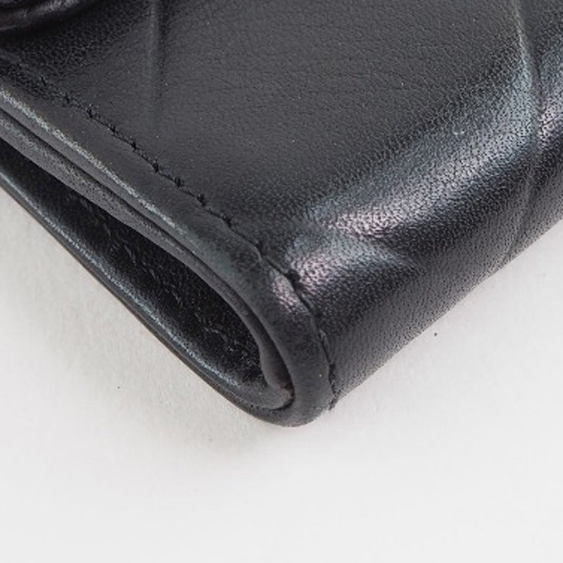 【CHANEL】シャネル
 マトラッセ ロゴ カーフ 黒 レディース 二つ折り財布