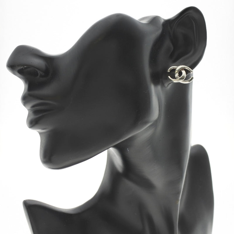 [香奈儿]香奈儿可可马克金属银01p雕刻女士耳环