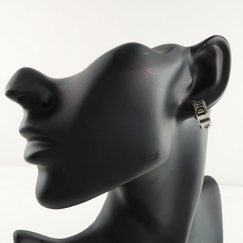 [DIOR] Christian Dior 로고 귀이 x 금속 재료은/검은 여성 귀걸이 A 순위