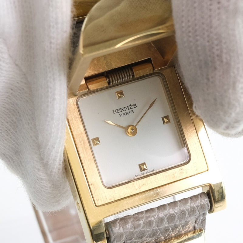 [Hermes] Hermes Medor Watch Gold Plating x 가죽 회색 쿼츠 여성 흰색 다이얼 다이얼 시계