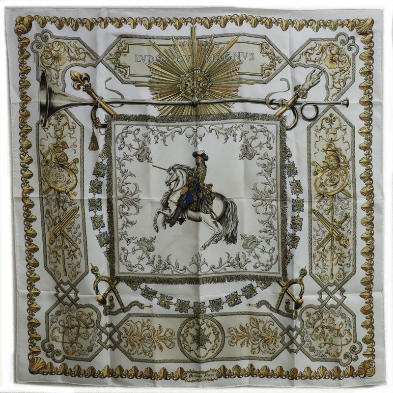 うみ小物美品 HERMES エルメス スカーフ カレ90 白い馬に跨ったルイ14世