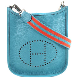 【HERMES】エルメス
 エヴリン アマゾン 16 TPM 069568CK-AD トリヨンクレマンス ブルーサンシールXフーオレンジ (Blue Saint Cyr(3Z)/Feu Orange(9J)) 水色 T刻印 ユニセックス ショルダーバッグ
Aランク