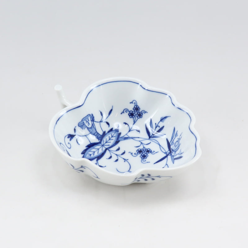 [Meissen] Meissen Blue onion Leaf Bowl 800101/00207 _ Tableware S rank