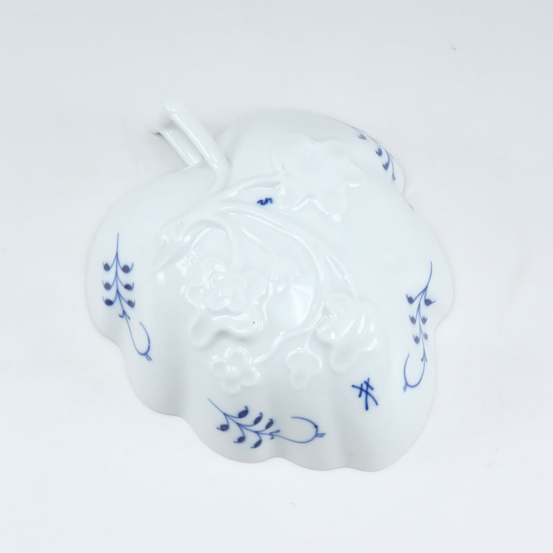 [Meissen] Meissen Blue onion Leaf Bowl 800101/00207 _ Tableware S rank