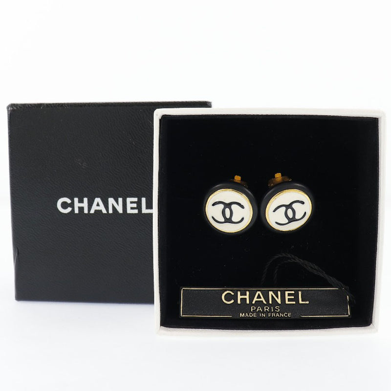 Chanel - Gold 'CC' Fretwork Abstract Pin