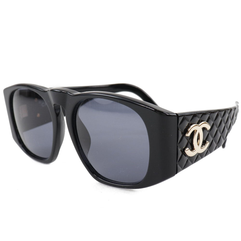 CHANEL Black Vintage Quilted Sunglasses 01450-US