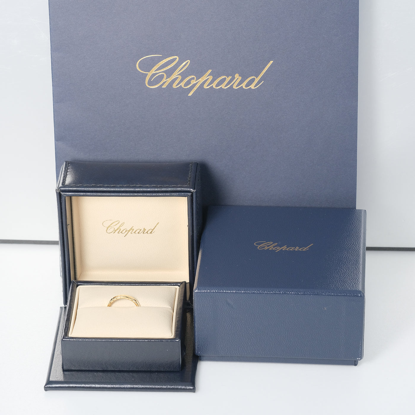 Chopard】ショパール アイスキューブ 2.3g 2.5mmモデル K18イエローゴールド 6.5号 レディース リング・指輪 A-ラ –  KYOTO NISHIKINO