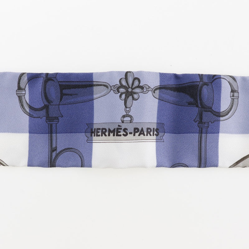 [Hermes] Hermes Twilly Mors et Gourmettes Vichy Horses and Chain Silk Bluzene X Jone D 'Or Blue/White Ladies Scarf A Rank
