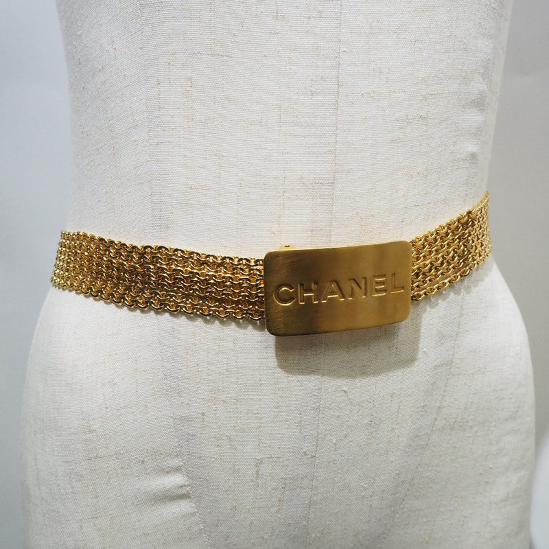 [Chanel] Chanel 
 Cinturón de cadena 
 LOGO PLACA A07689 GOLDA GOLDO ORO 96A Cadena grabada Damas A Rank