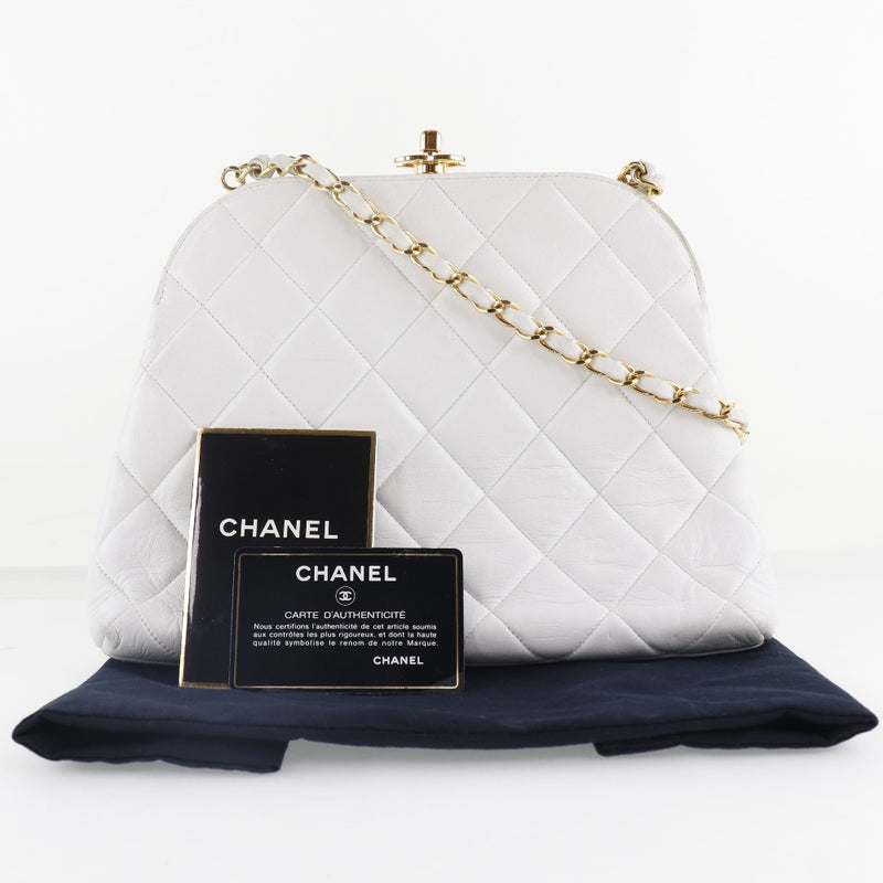 CHANEL] Chanel Chain Shoulder Matrasse Gamaguchi Ramskin White
