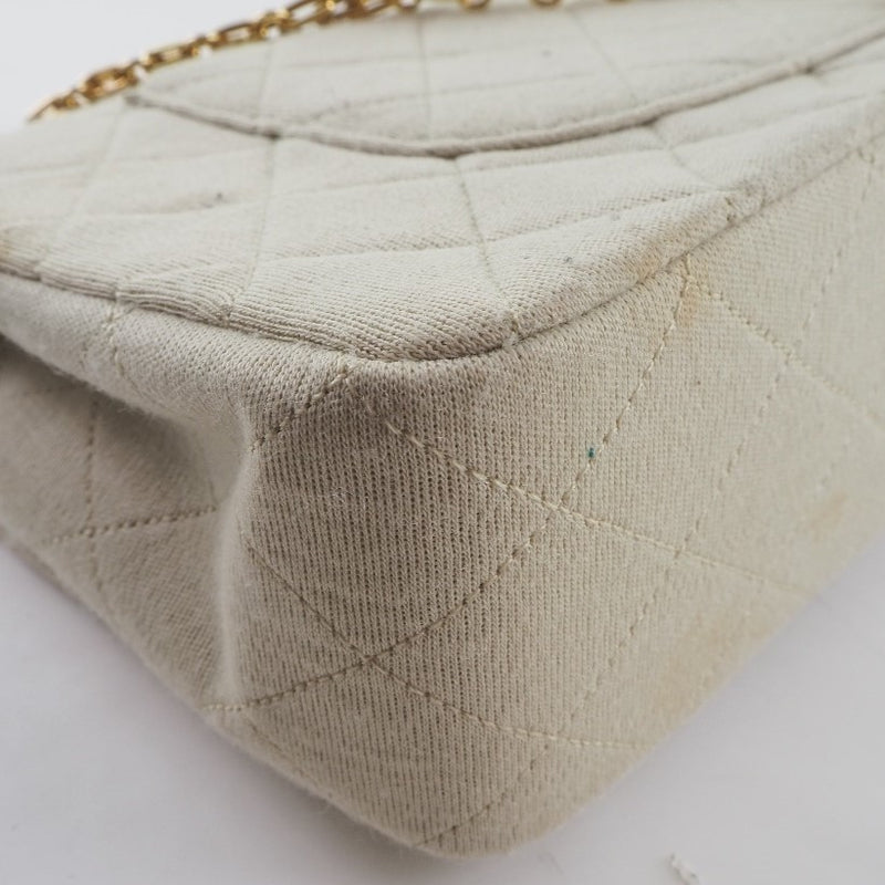 CHANEL] Chanel Chain Shoulder Matrasse W Flap A01112 Cotton Ivory Ladies Shoulder  Bag B-rank – KYOTO NISHIKINO