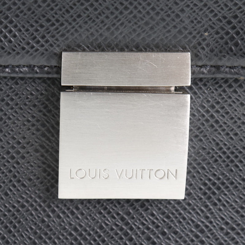 [Louis Vuitton] Louis Vuitton Celviet Kazan M30802 Taiga Aldoise Black MB0054 Bolsa de negocios de hombres grabado