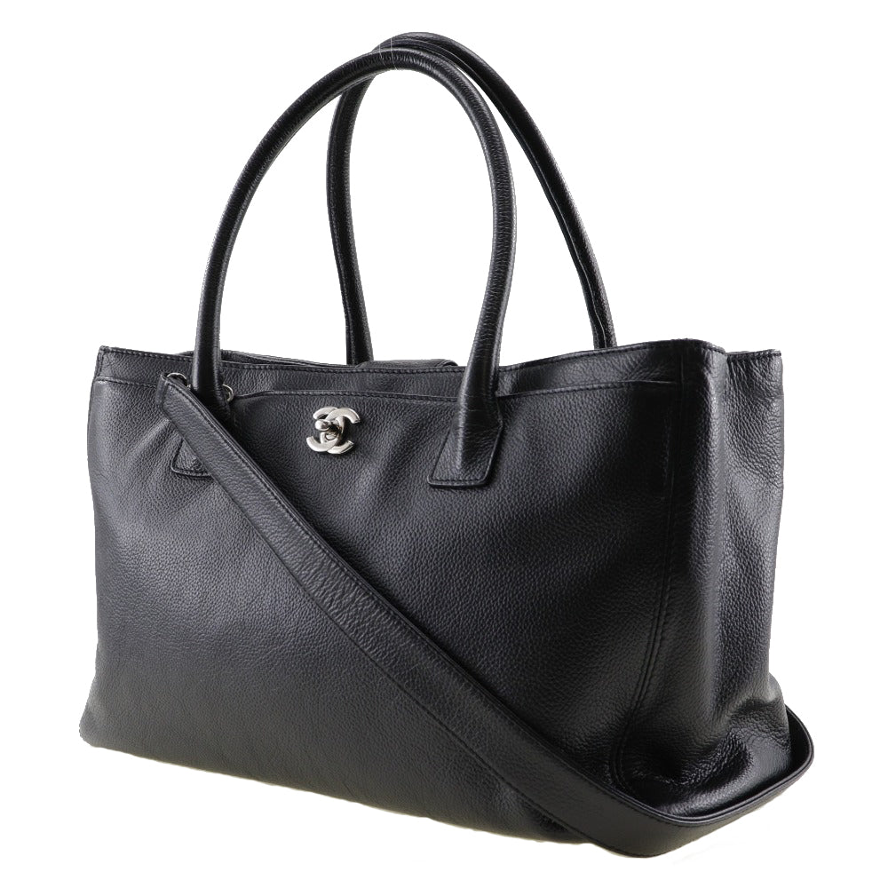 CHANELトートバッグ CHANEL シャネル ステッチロゴ トートバッグ | 中古通販 | 【公式