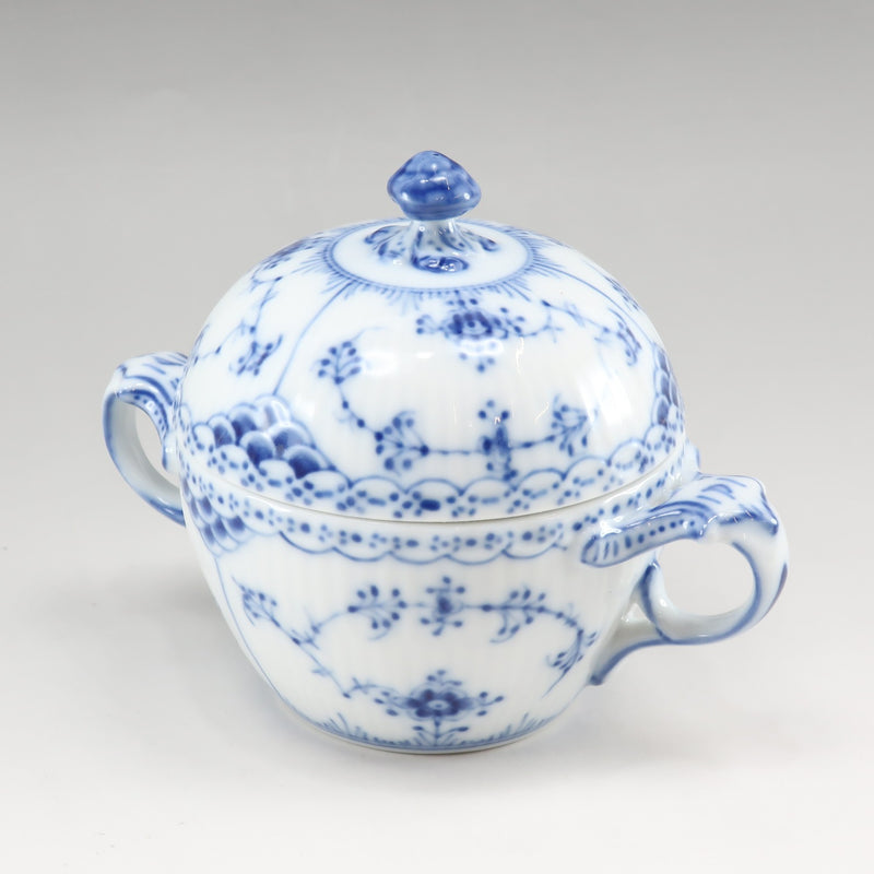 [Royal Copenhagen] Royal Copenhagen Blue Fruted Half Lace Sugar Pot Porcelain_ 테이블웨어 A 등급